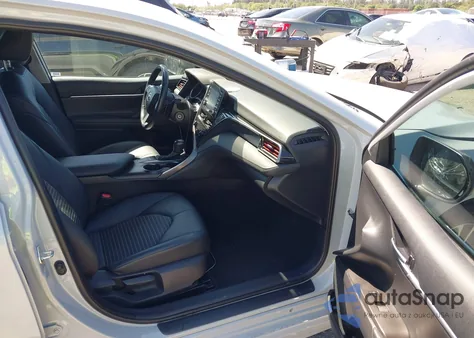 2022 Toyota Camry Se z USA, uszkodzony, nr VIN 4T1G11AK1NU034901